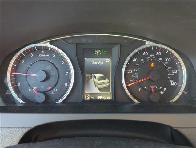 Used 2017 Toyota Camry XSE image 16