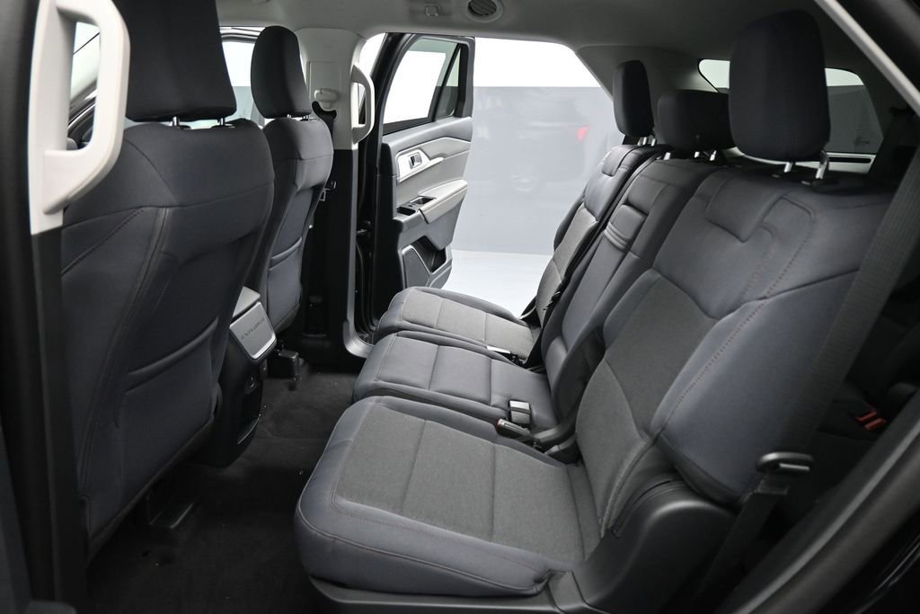 New 2026 Ford Explorer Active image 18