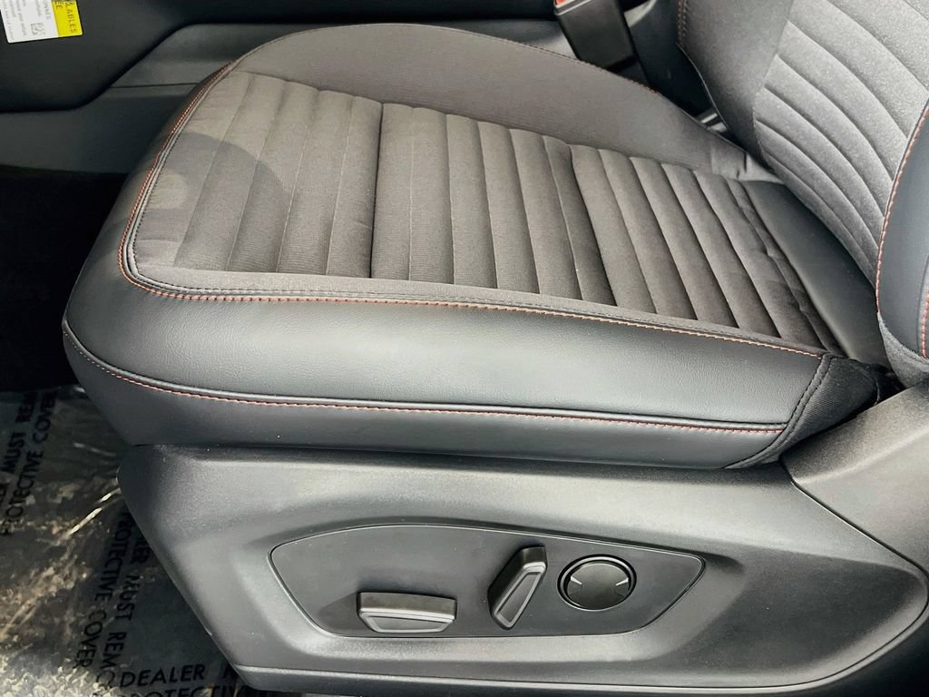 New 2026 Ford Explorer ST-Line w/ ST-Line Street Pack AWD/4WD image 24
