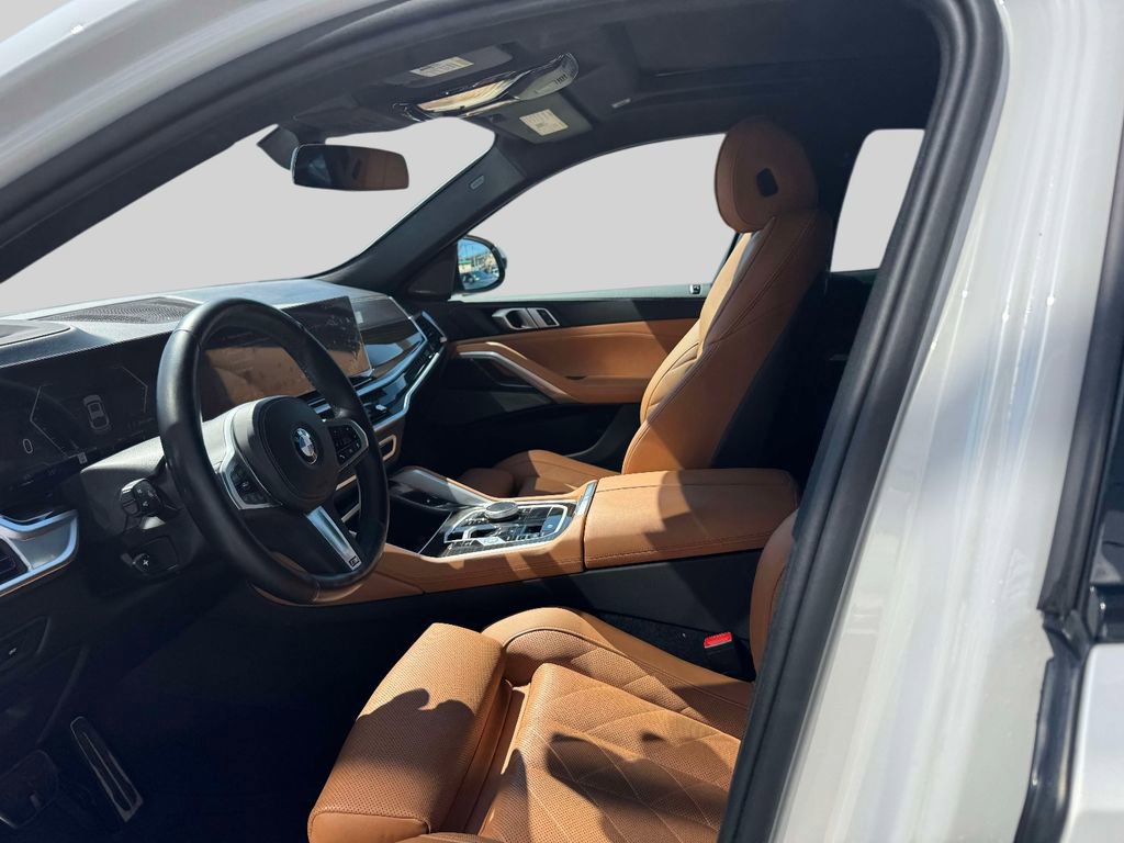 Certified 2024 BMW X6 xDrive40i w/ Premium Package image 11