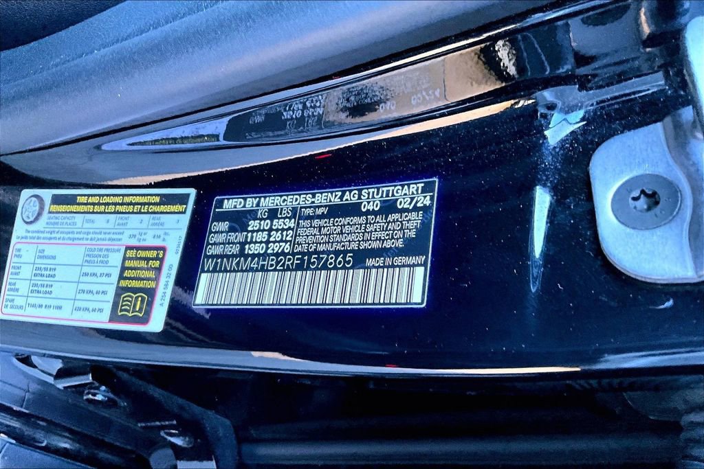 Used 2024 Mercedes-Benz GLC 300 4MATIC image 19