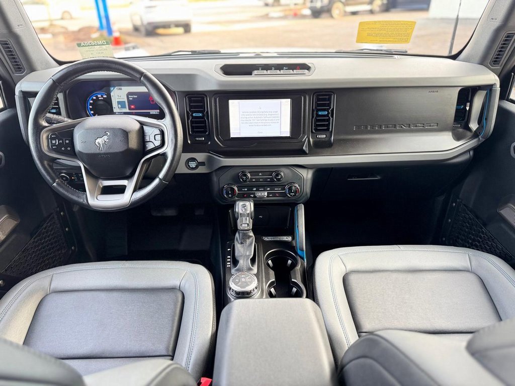 Used 2022 Ford Bronco Black Diamond image 12