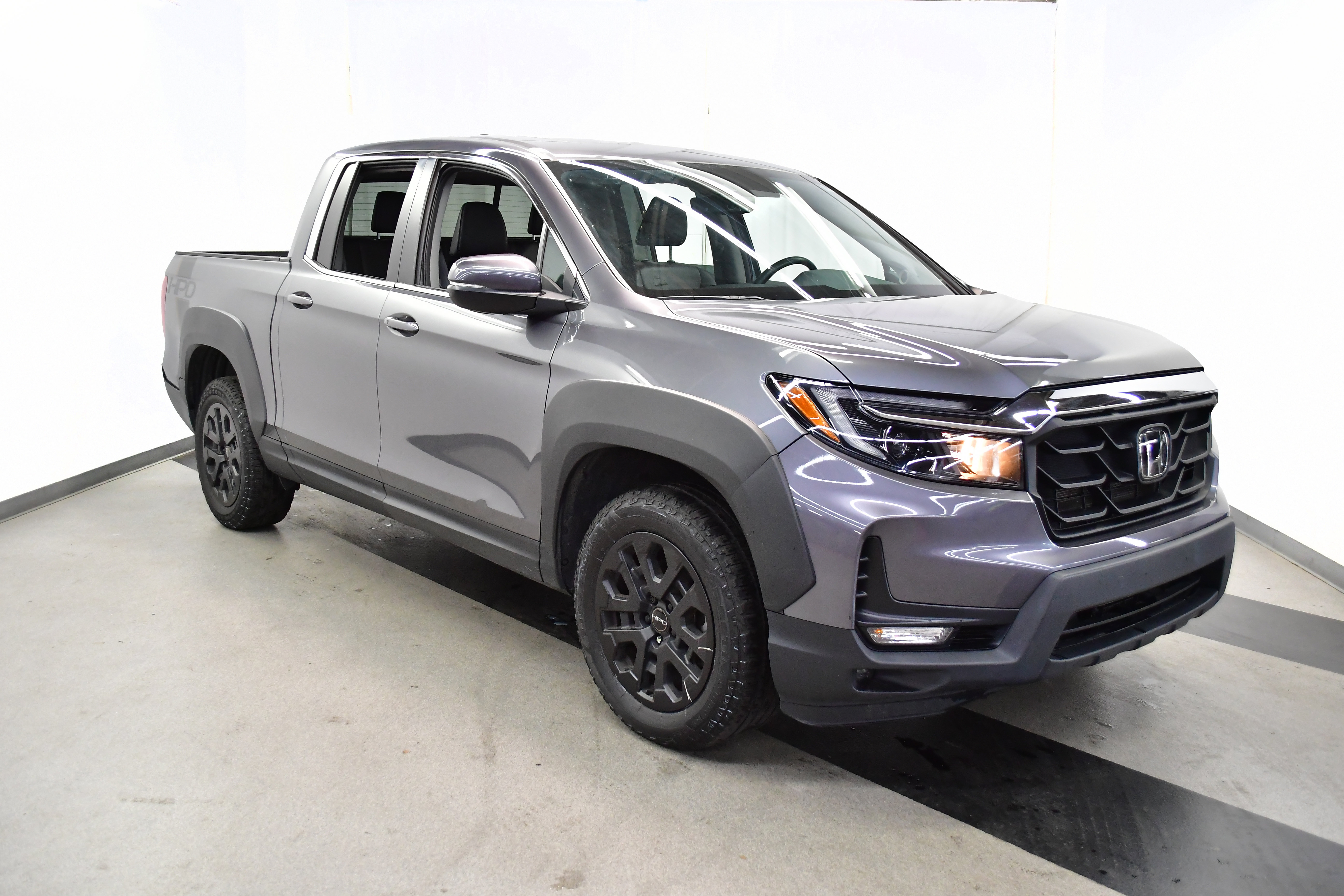 Used 2023 Honda Ridgeline RTL image 2
