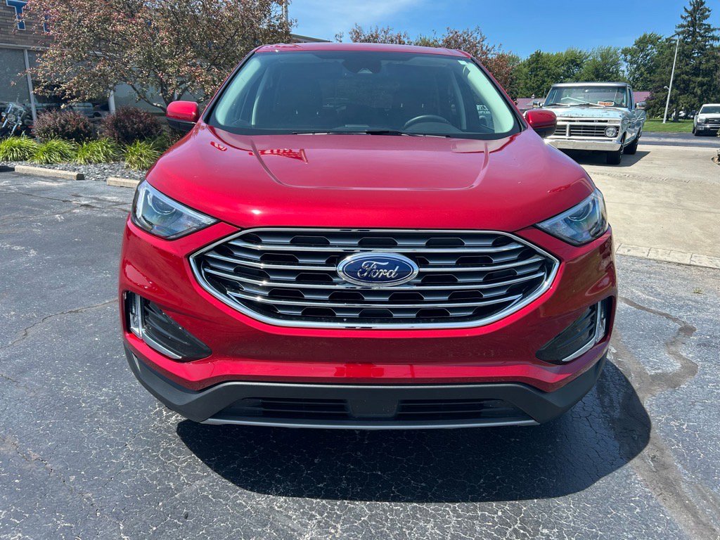 Used 2022 Ford Edge SEL w/ Convenience Package image 10