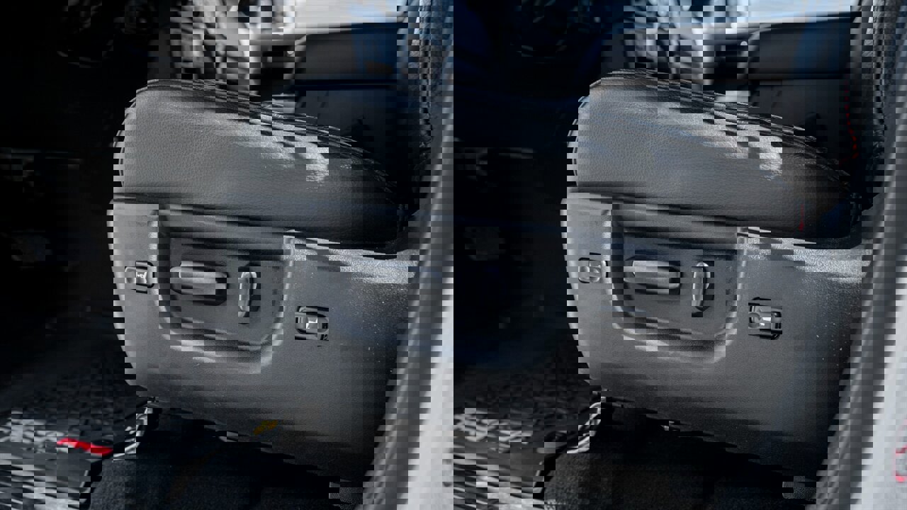 Used 2021 Toyota Sequoia TRD Pro AWD/4WD image 26