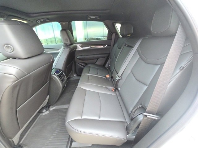 New 2025 Cadillac XT5 Sportv w/ Technology Package image 14