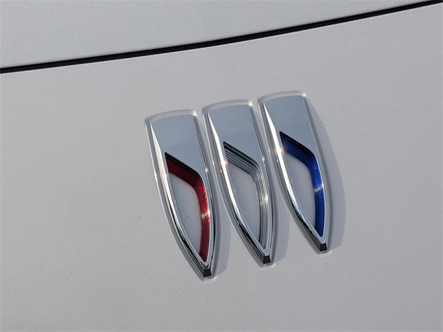 New 2026 Buick Envista Avenir image 13
