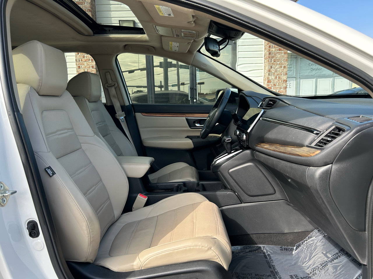 Used 2017 Honda CR-V Touring image 34