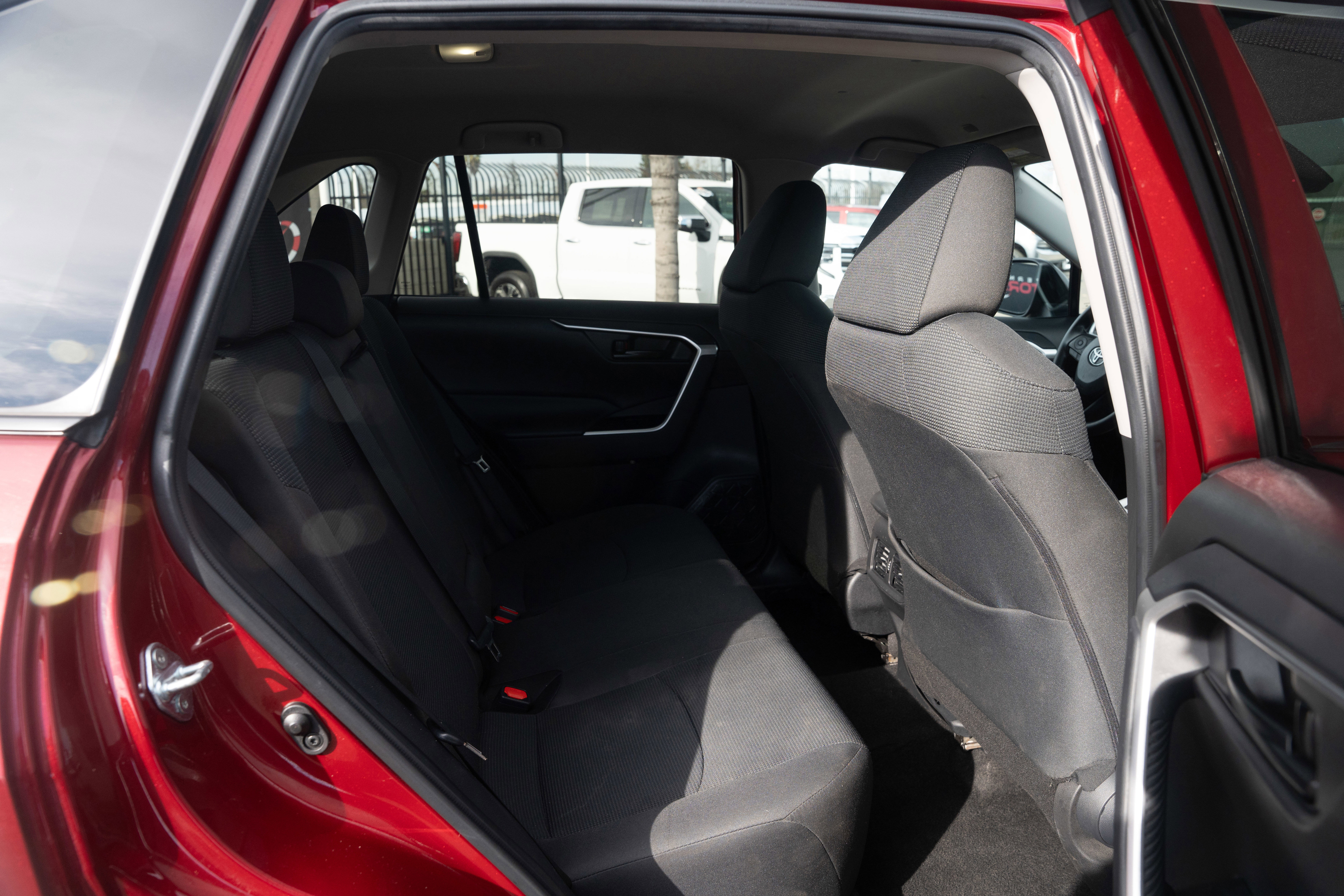 Used 2024 Toyota RAV4 LE image 25