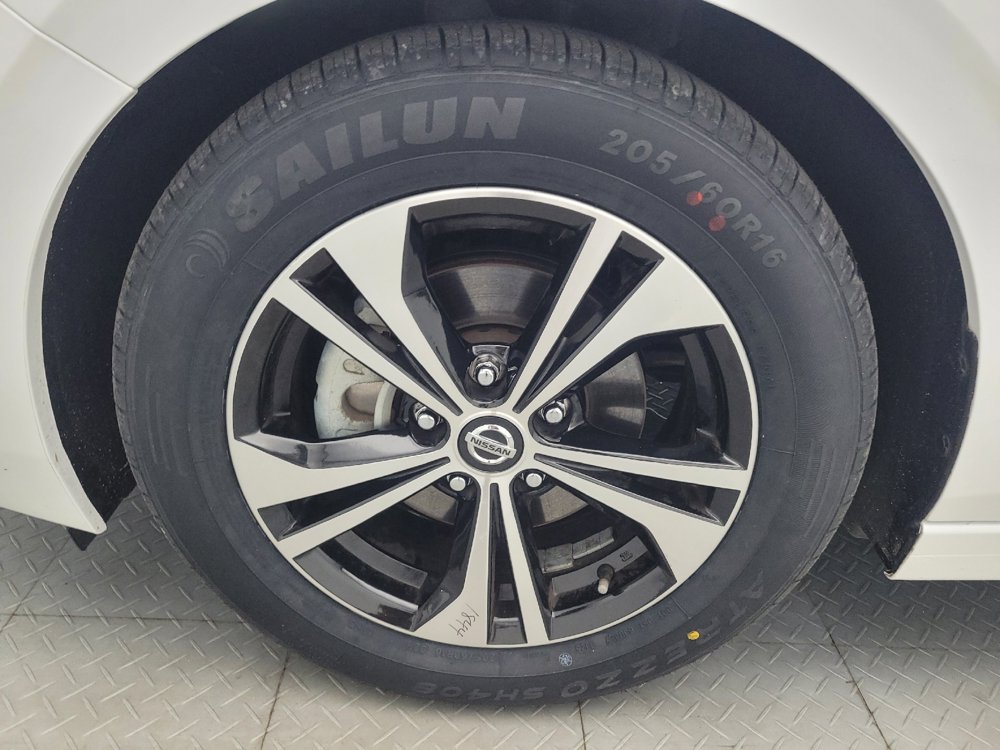 Used 2023 Nissan Sentra SV FWD image 31
