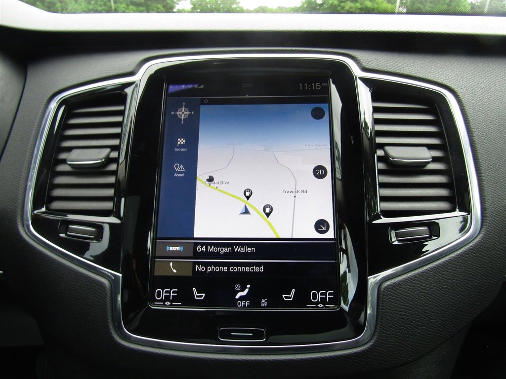 Used 2017 Volvo XC90 T6 Momentum w/ Vision Package AWD/4WD image 31