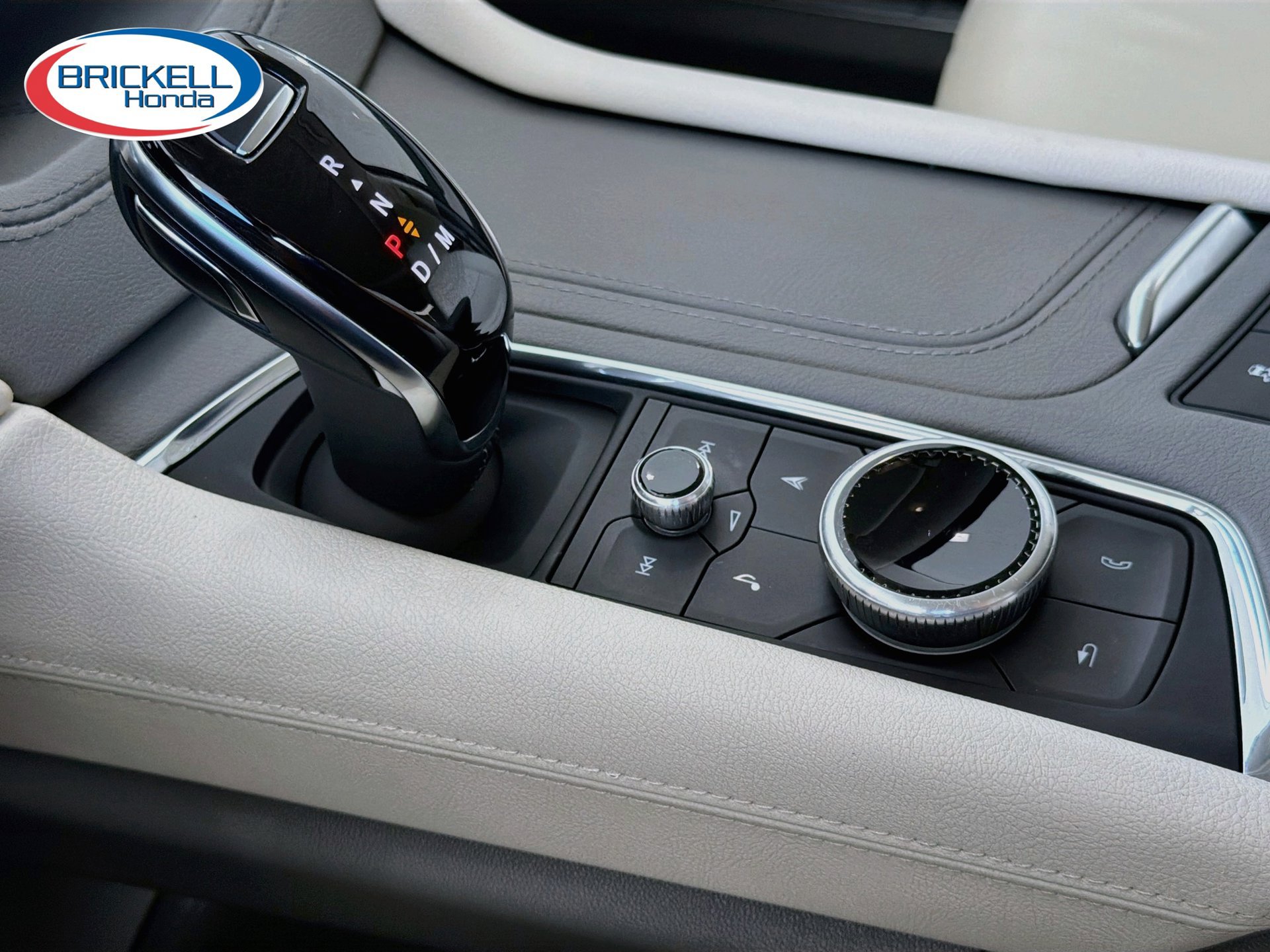 Used 2023 Cadillac XT5 Premium Luxury FWD image 29