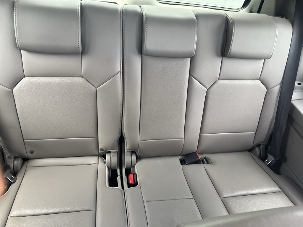 Used 2011 Honda Pilot Touring image 42