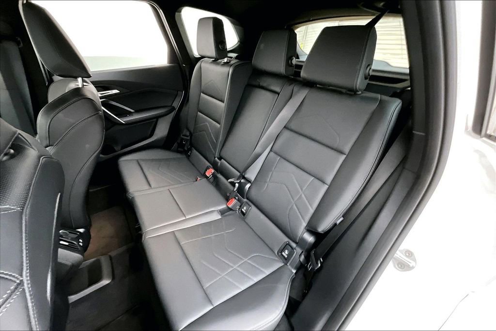 Used 2025 BMW X1 xDrive28i image 32