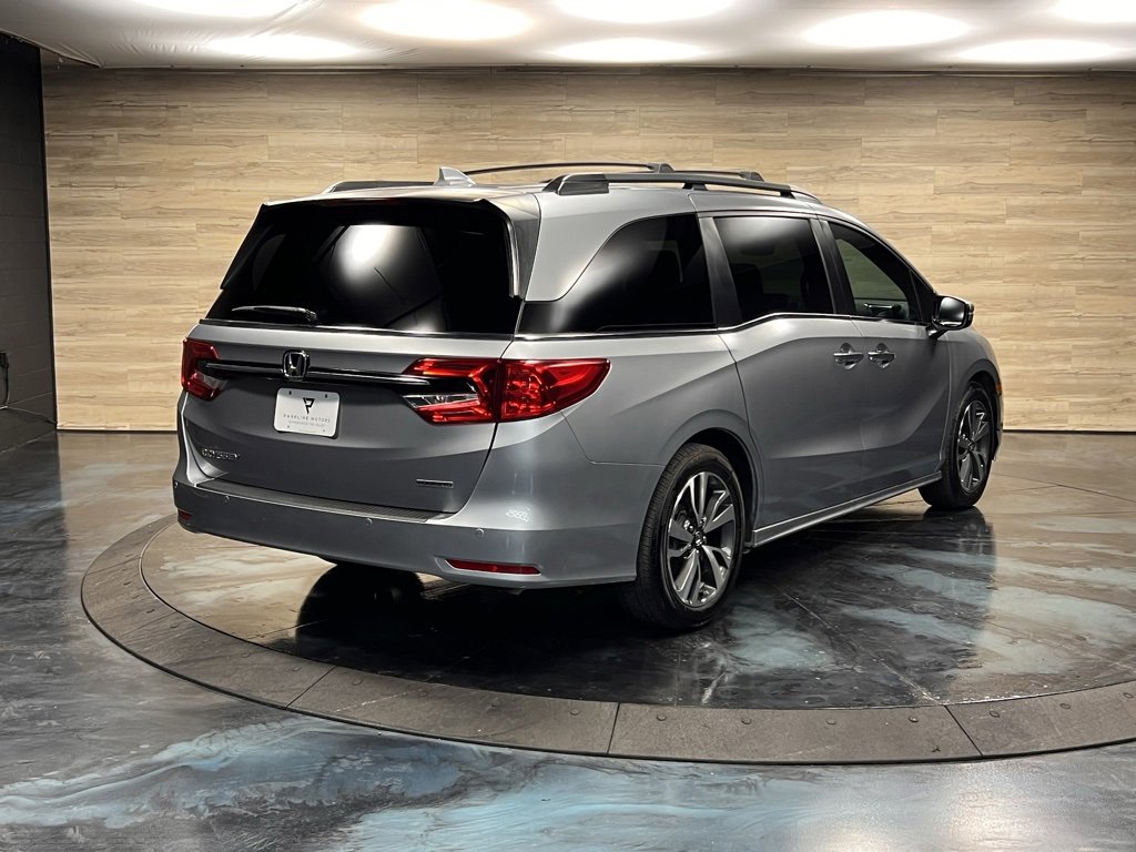 Used 2023 Honda Odyssey Touring image 9