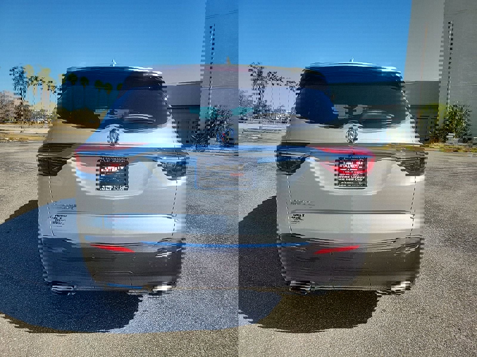 Used 2021 Buick Enclave Essence w/ Sound and Sites Package image 13