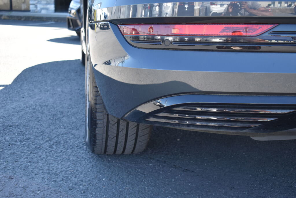 Used 2021 Audi e-tron Premium w/ Convenience Plus Package image 6