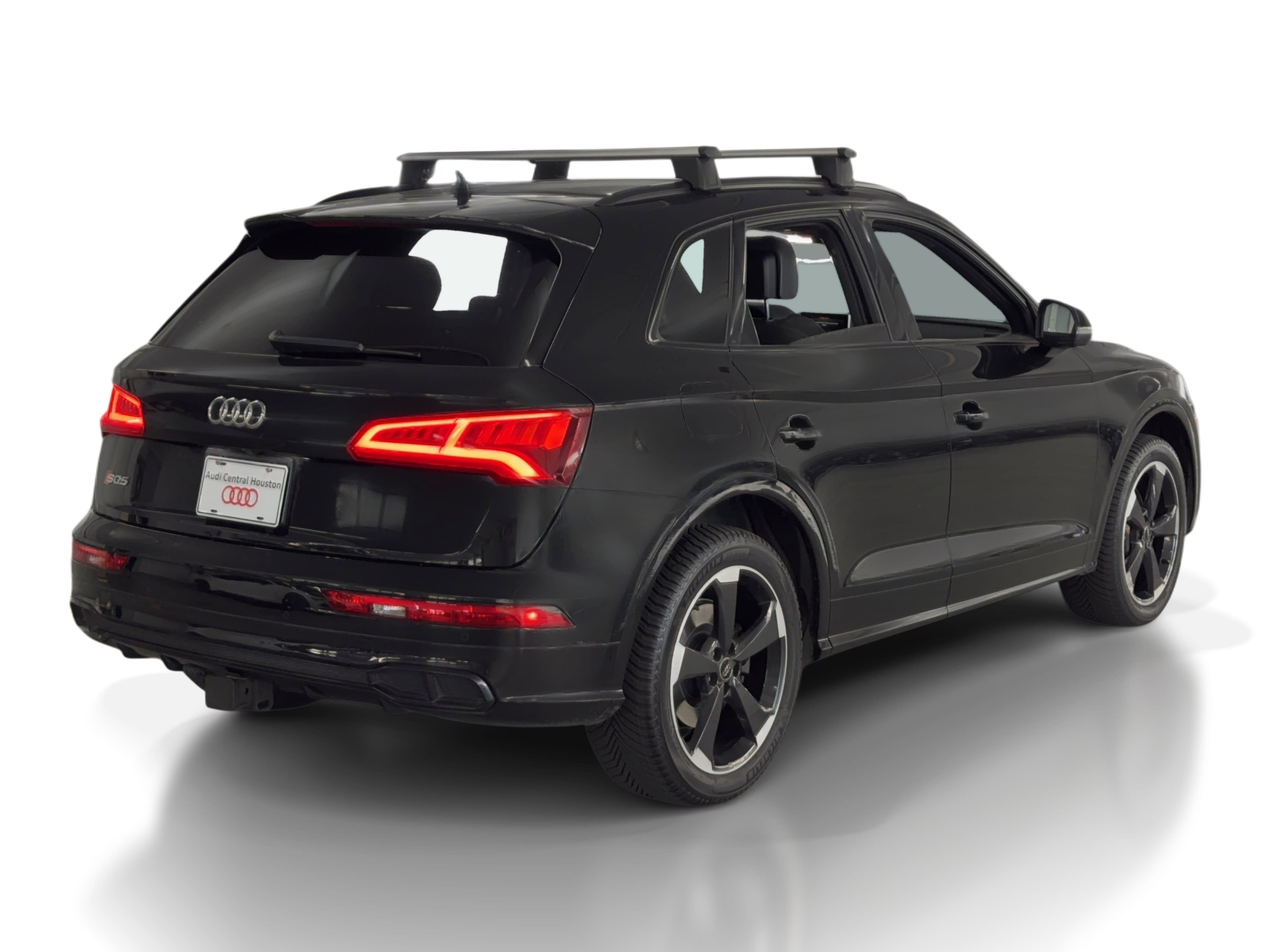 Used 2019 Audi SQ5 Premium Plus w/ Premium Plus Package image 9
