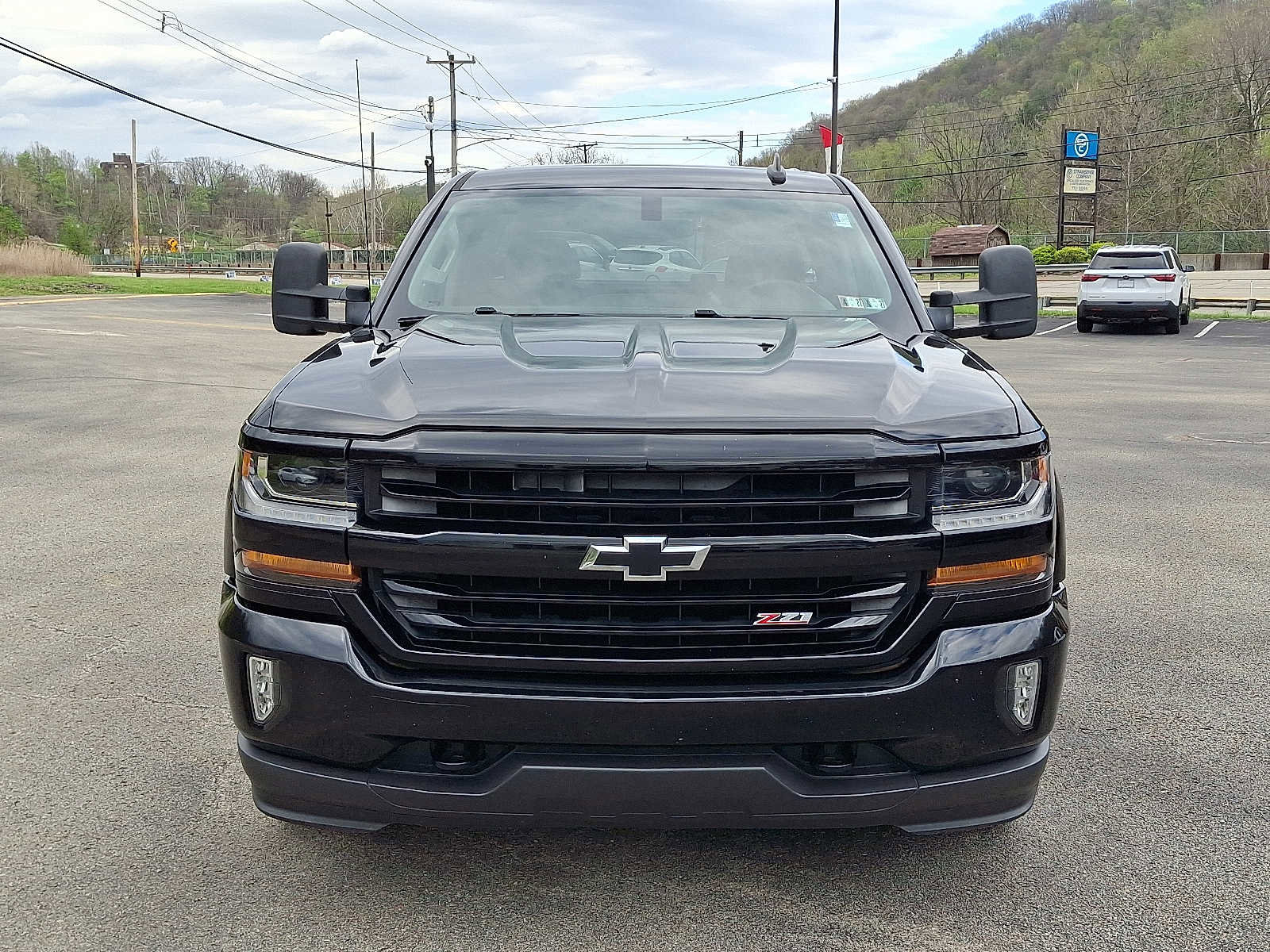 Used 2016 Chevrolet Silverado 1500 LT w/ Midnight Edition image 2