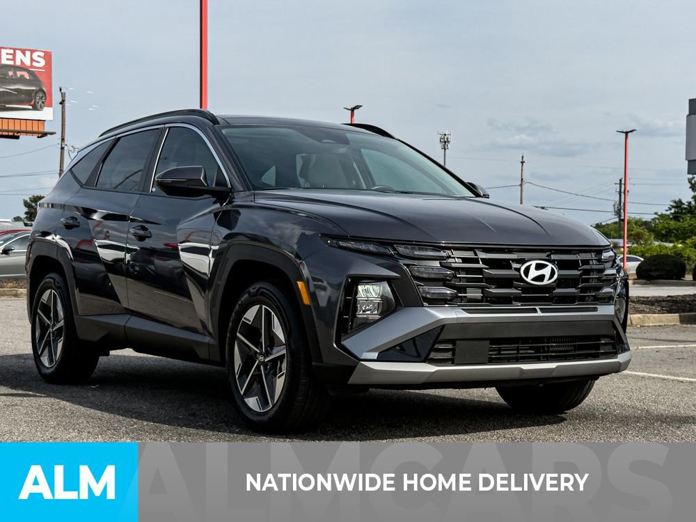 Certified 2025 Hyundai Tucson SEL AWD/4WD image 4