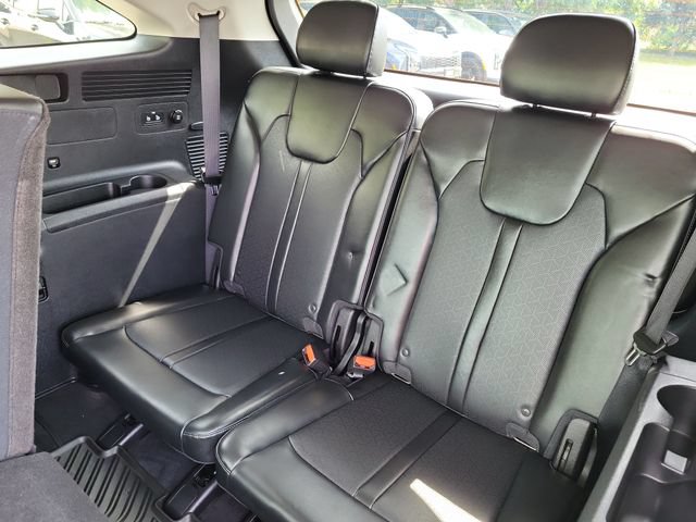 Certified 2022 Kia Sorento S w/ Panoramic Sunroof Package AWD/4WD image 16