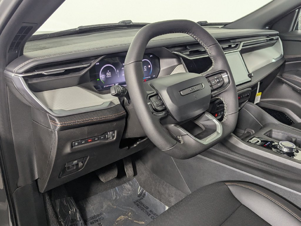 New 2026 Jeep Cherokee Limited AWD/4WD image 13
