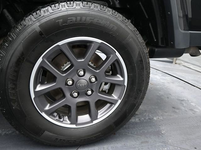 Used 2021 Jeep Gladiator Overland w/ Popular Equipment Package image 39