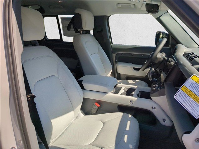 New 2026 Land Rover Defender 110 X-Dynamic SE AWD/4WD image 27