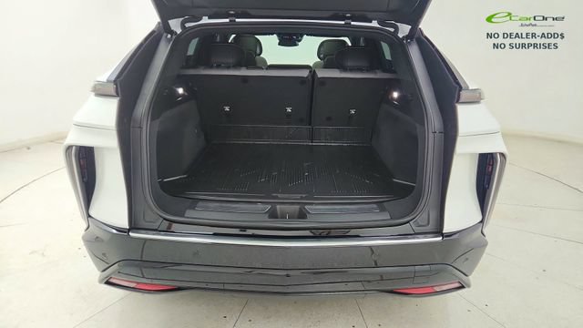 Used 2024 Cadillac Lyriq Tech w/ LPO, Floor Liner Package RWD image 14