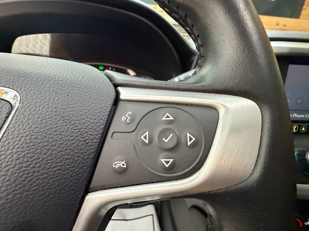 Used 2021 GMC Acadia SLT AWD/4WD image 40