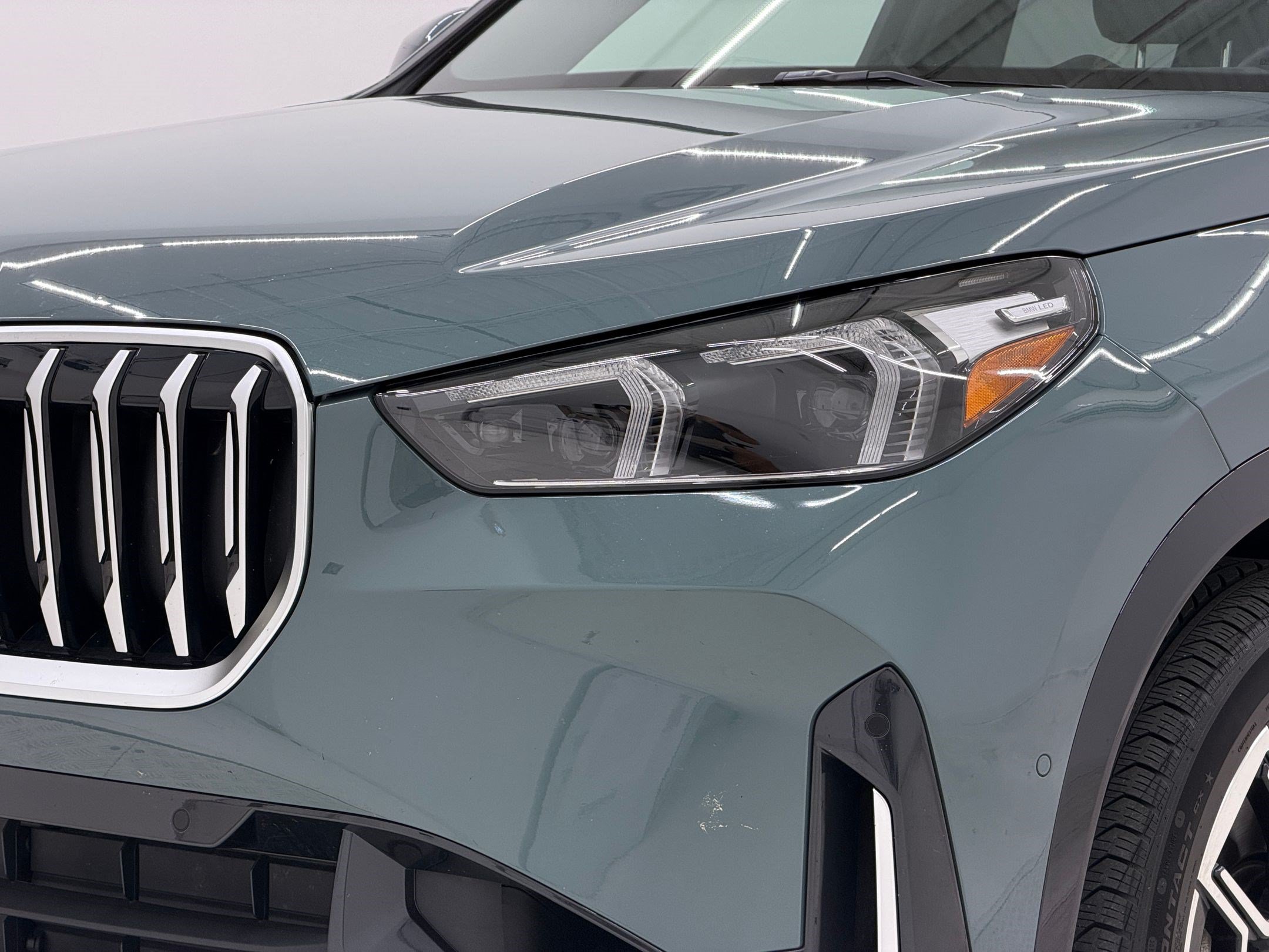 Used 2026 BMW X1 xDrive28i AWD/4WD image 12