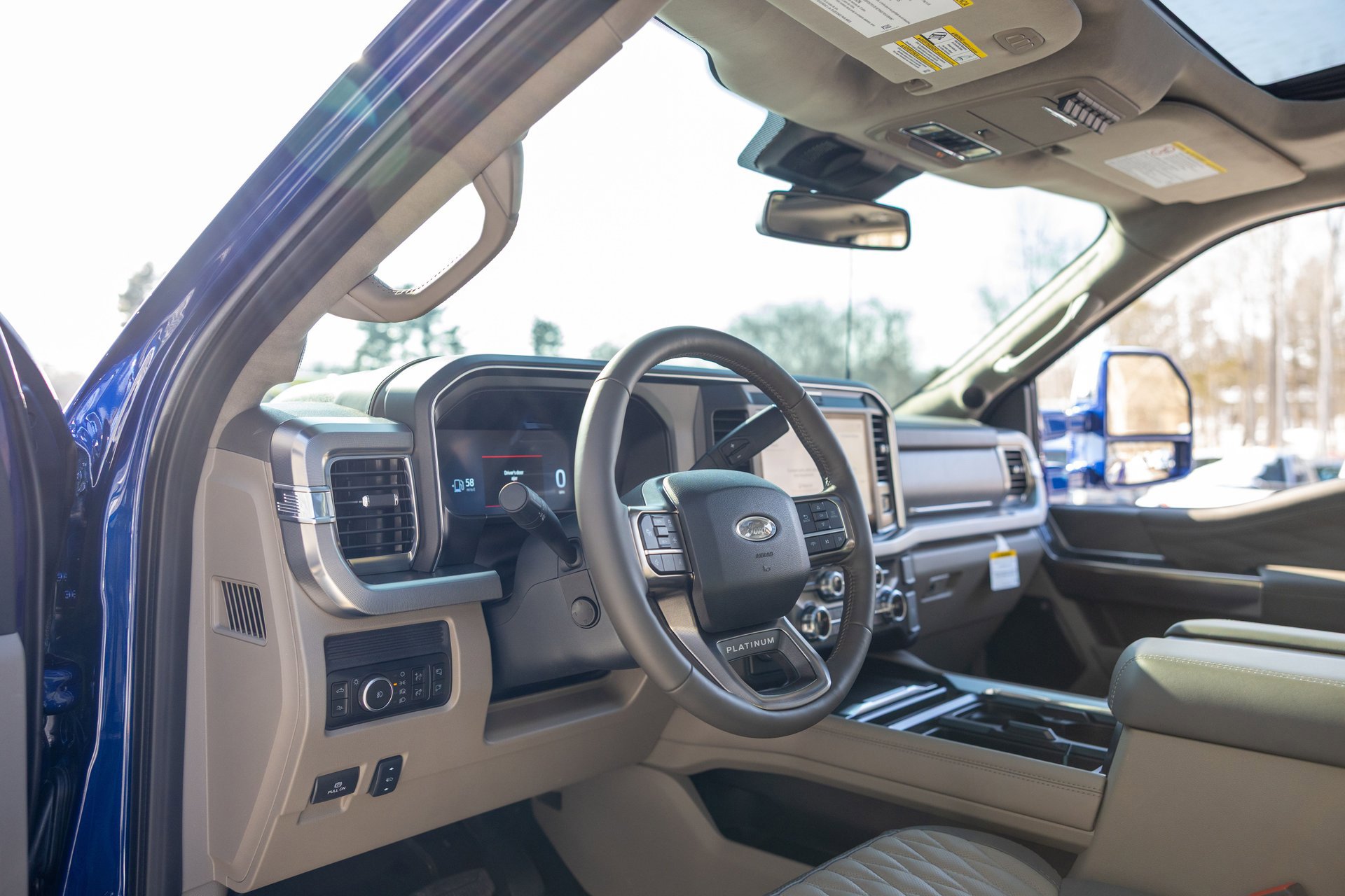 Used 2026 Ford F450 Platinum w/ Platinum Plus Package image 37