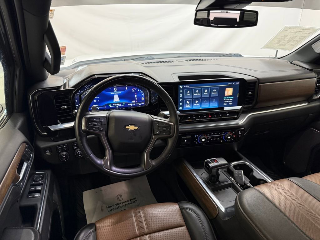 Used 2023 Chevrolet Silverado 1500 High Country w/ Z71 Off-Road Package image 11