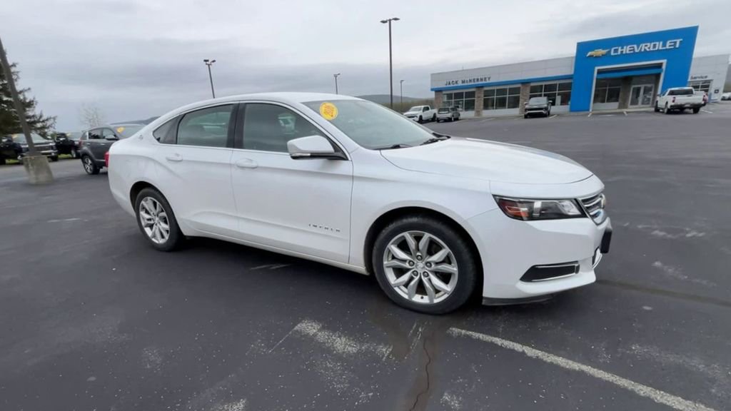 Used 2016 Chevrolet Impala LT w/ Convenience Package FWD image 2