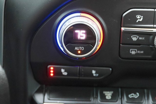 Used 2022 Chevrolet Silverado 2500 LT w/ Convenience Package image 23