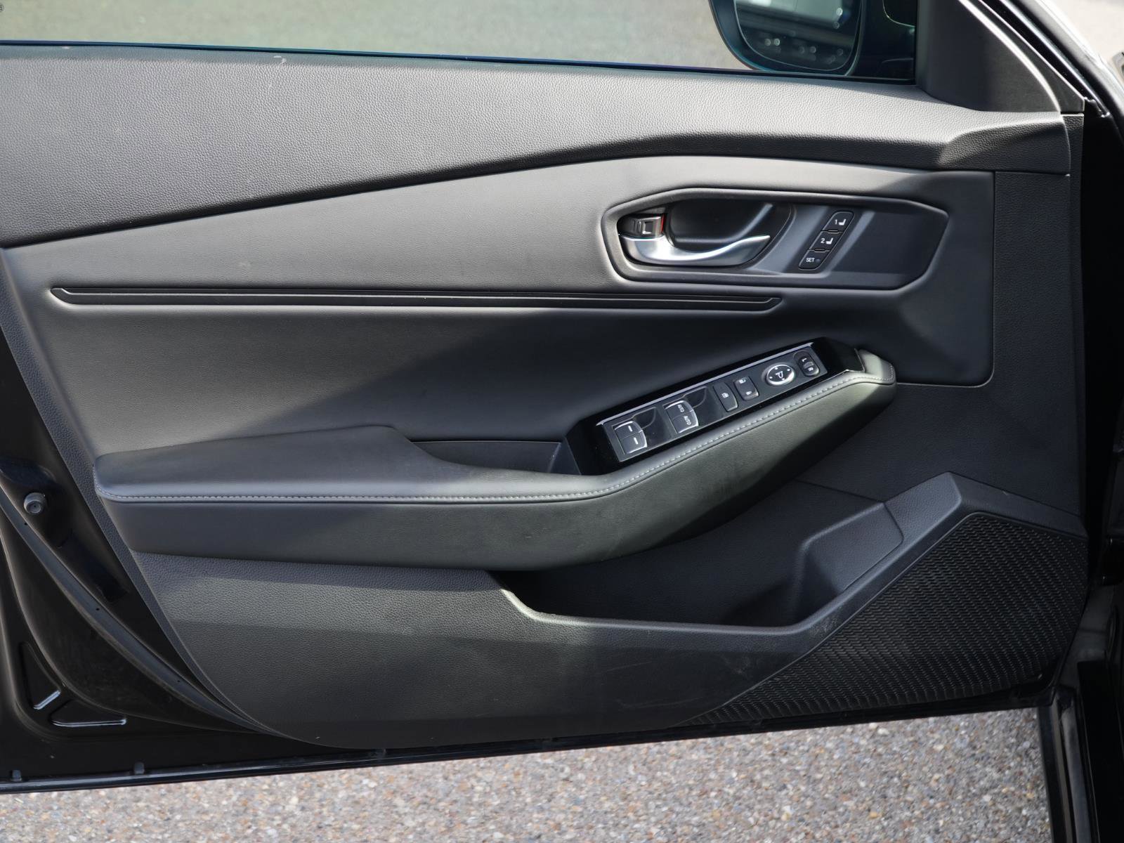 Used 2024 Honda Accord Touring image 13