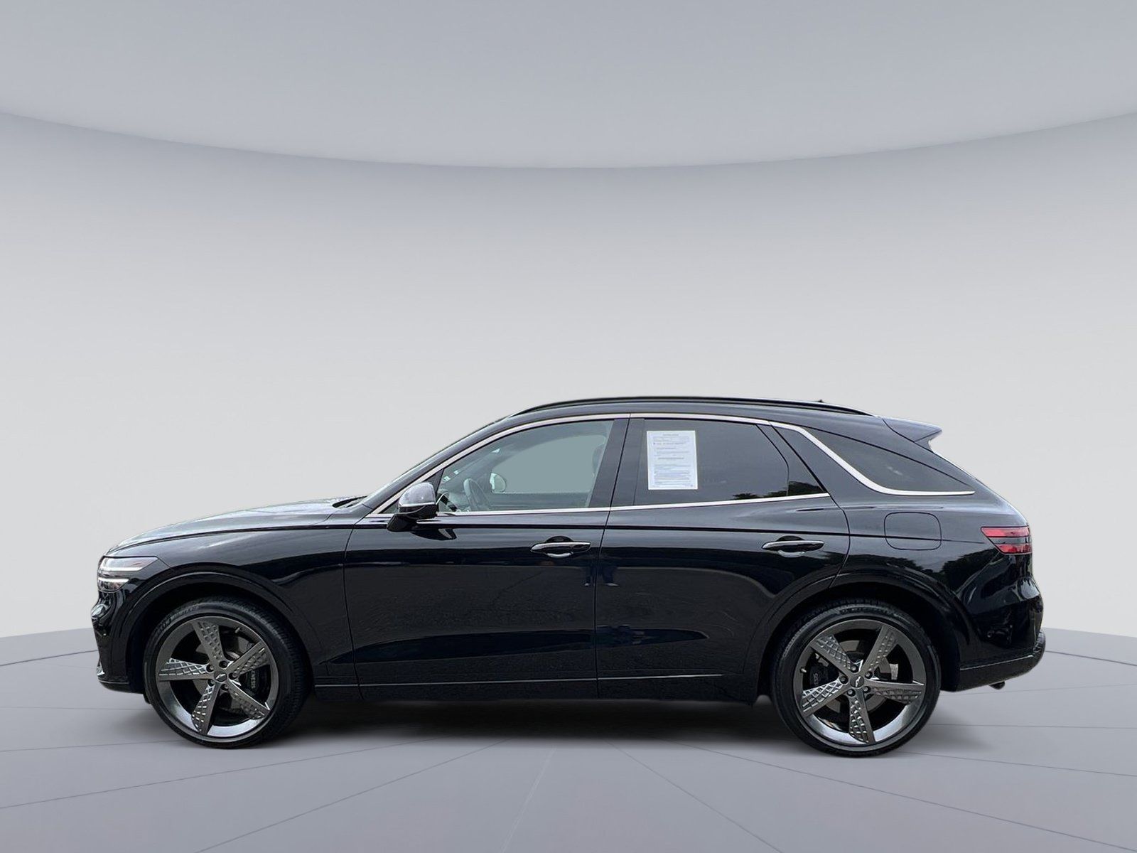 Used 2023 Genesis GV70 2.5T w/ Sport Prestige Package AWD/4WD image 6