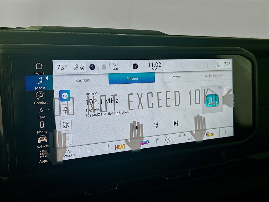 New 2025 Jeep Gladiator Rubicon image 13