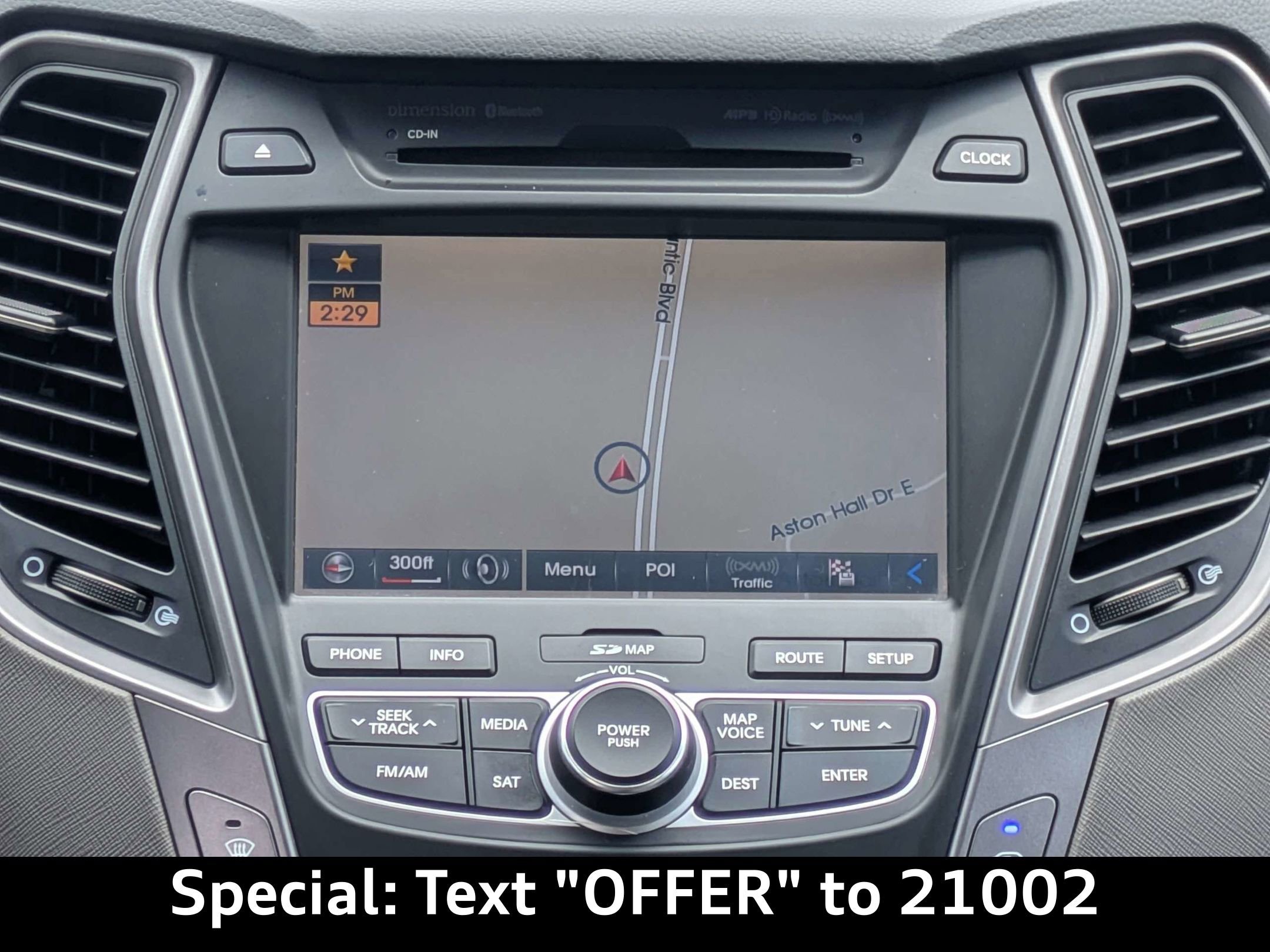 Used 2013 Hyundai Santa Fe Sport w/ Technology Pkg FWD image 16