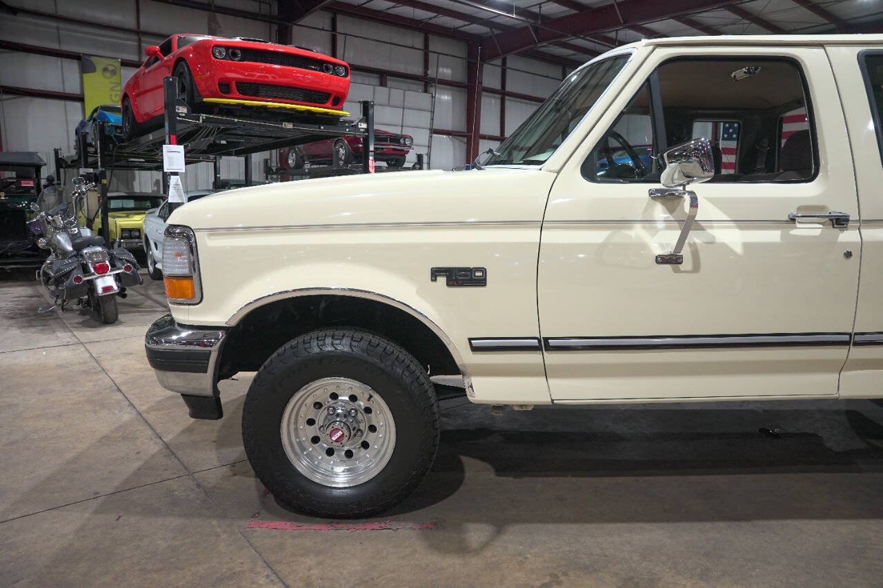 Used 1993 Ford F150 XL AWD/4WD image 3