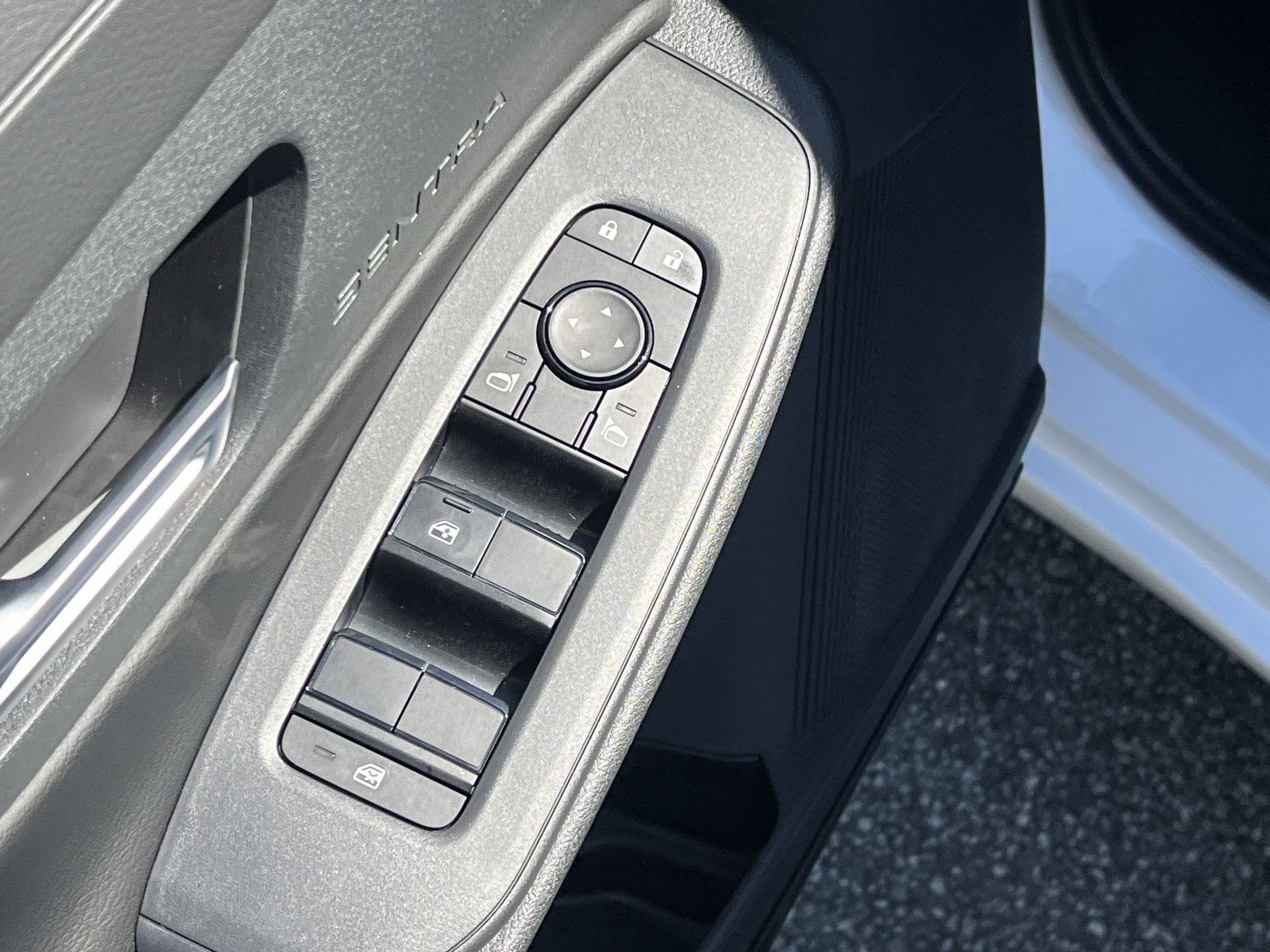 New 2026 Nissan Sentra SV FWD image 15