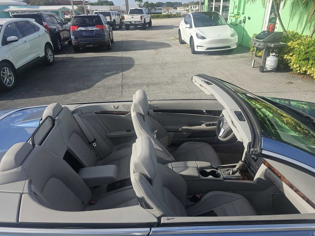 Used 2012 Mercedes-Benz E 350 Cabriolet image 28