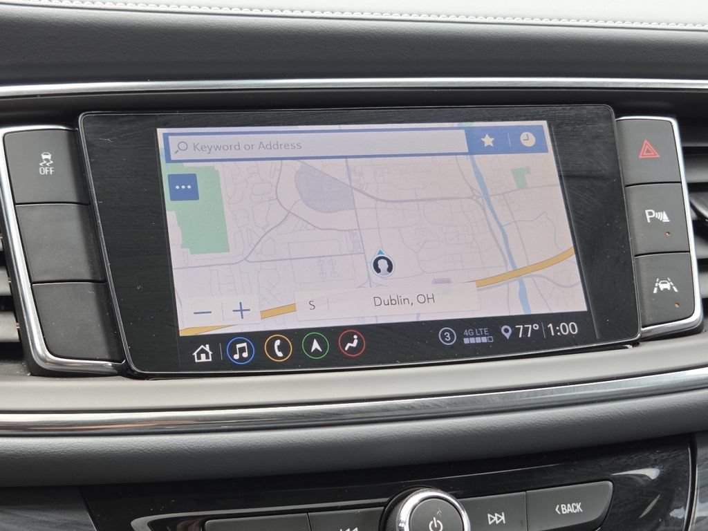 Used 2020 Buick Enclave Premium w/ Sun and Sites Package FWD image 4