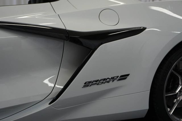 New 2027 Chevrolet Corvette Grand Sport w/ Z52 Sport Performance Package RWD image 5