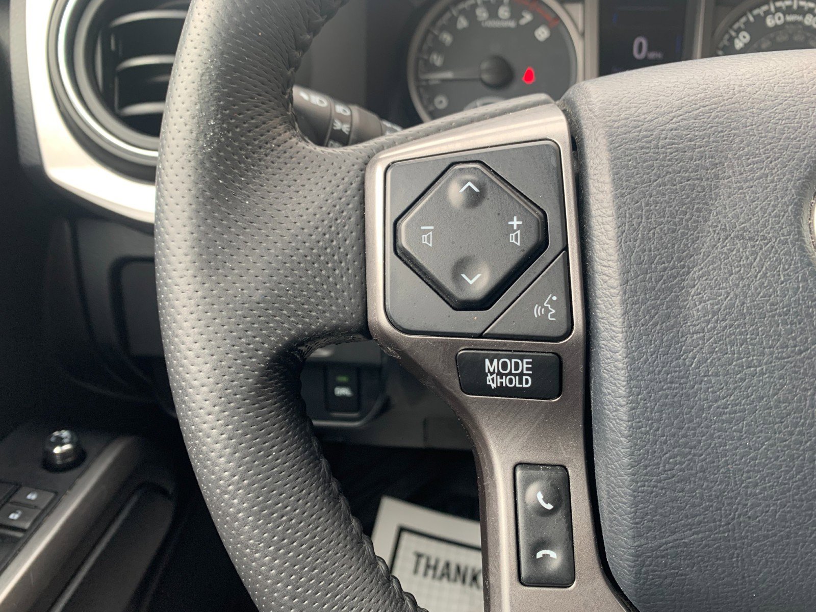 Used 2017 Toyota Tacoma SR5 w/ Tow Package RWD image 16