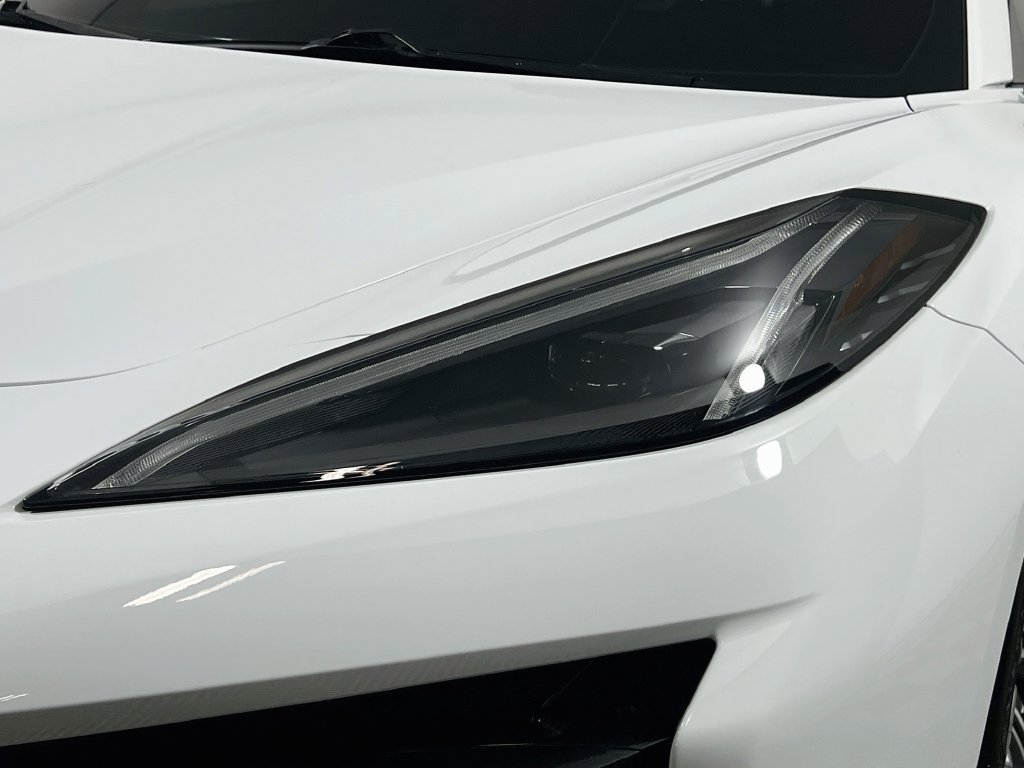 Used 2023 Chevrolet Corvette Z06 RWD image 9