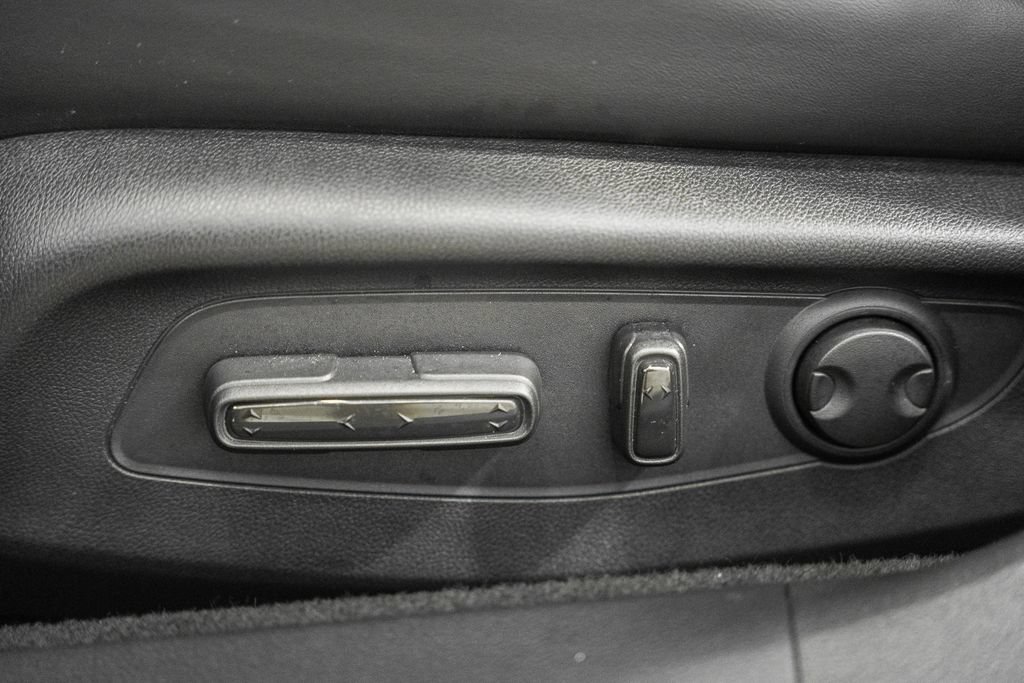 Used 2025 Honda Accord Touring image 37