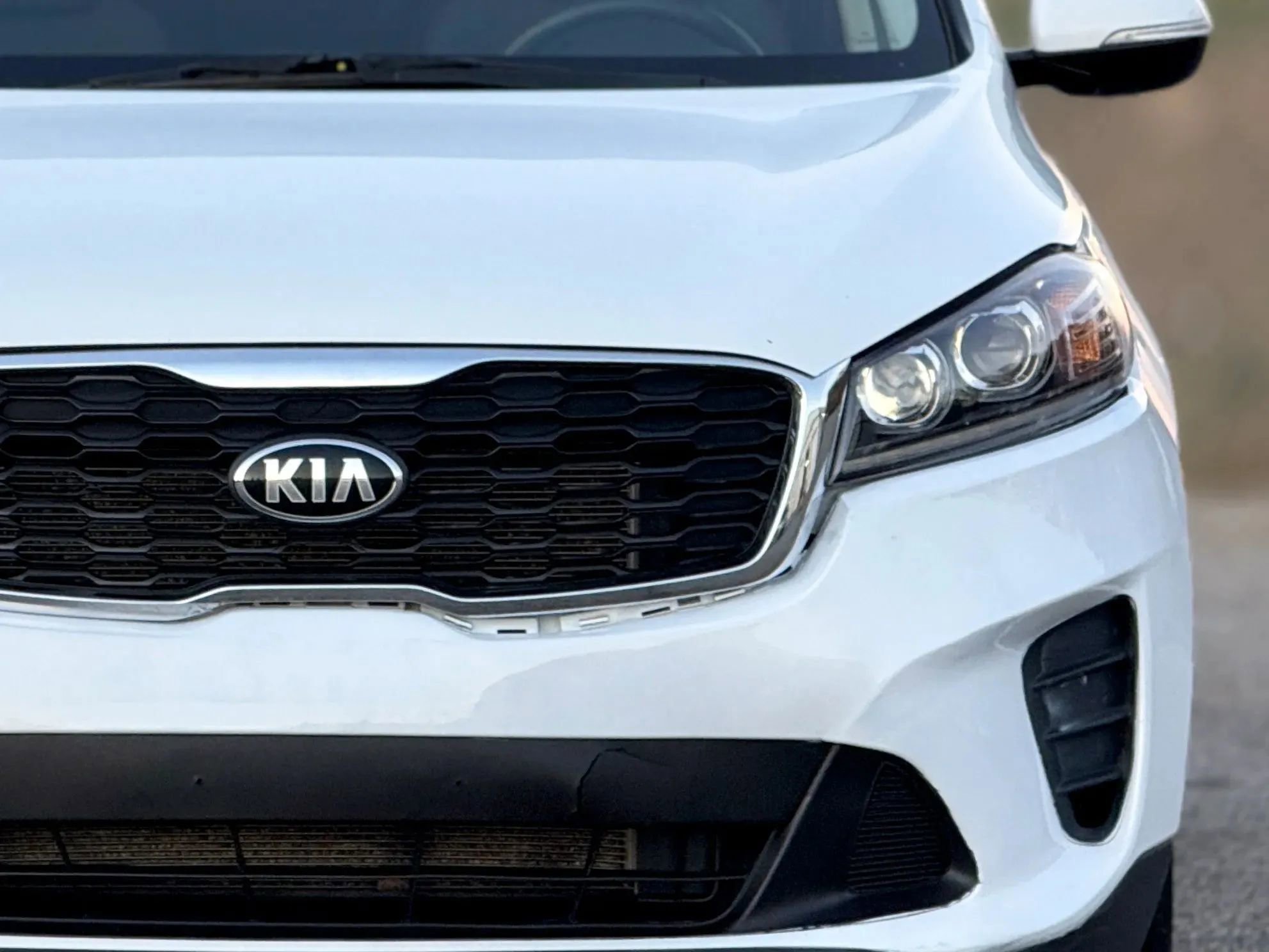 Used 2019 Kia Sorento LX image 14