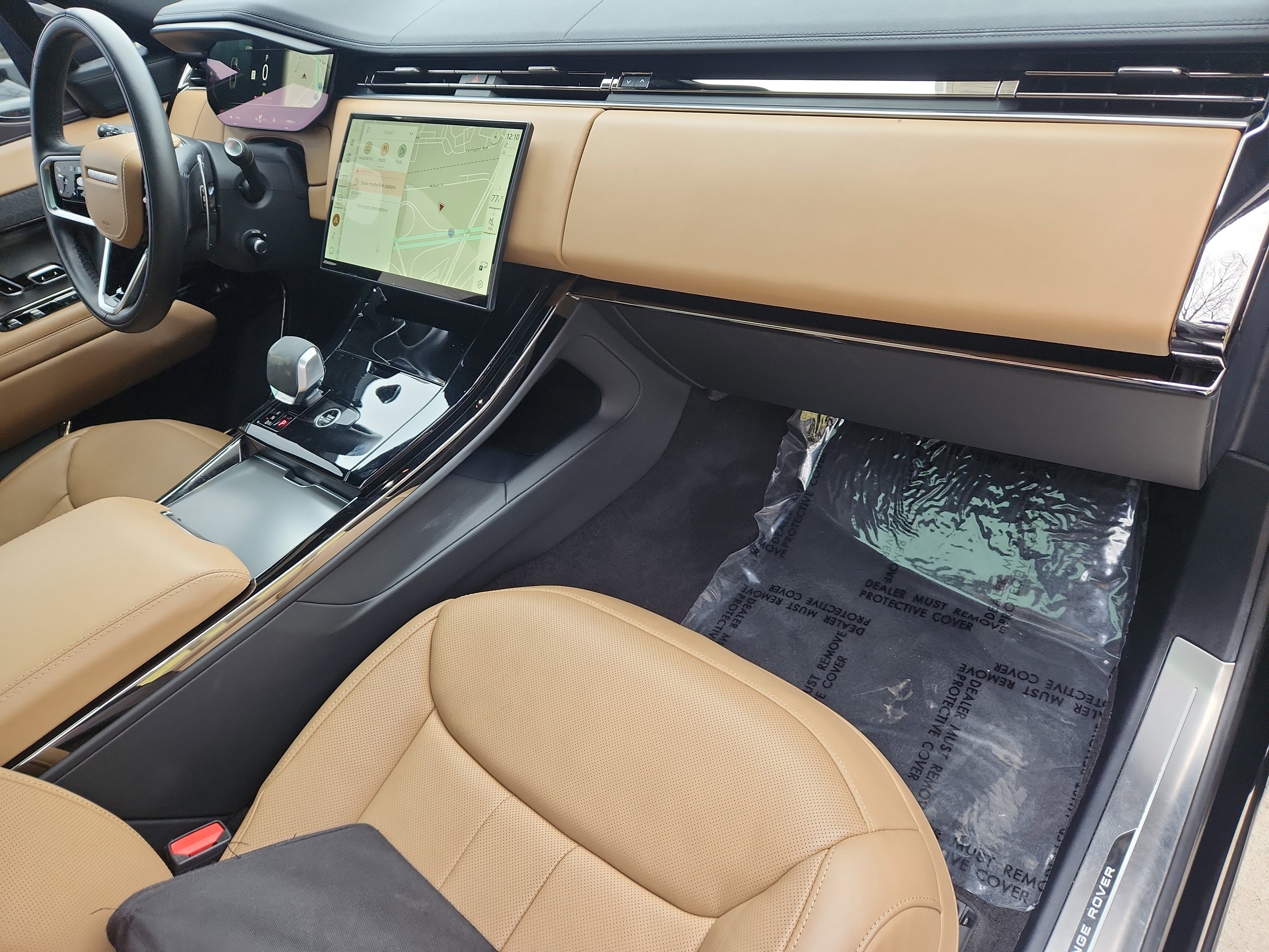 Used 2025 Land Rover Range Rover Sport SE image 29