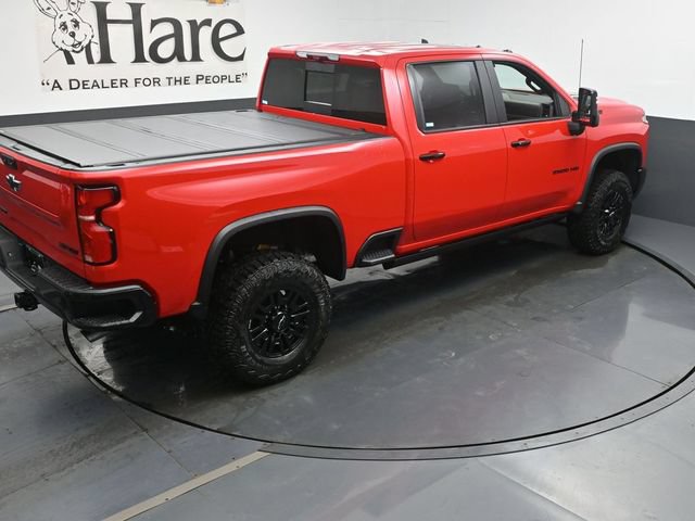 New 2026 Chevrolet Silverado 2500 ZR2 w/ LPO, Dark Essentials Package AWD/4WD image 18